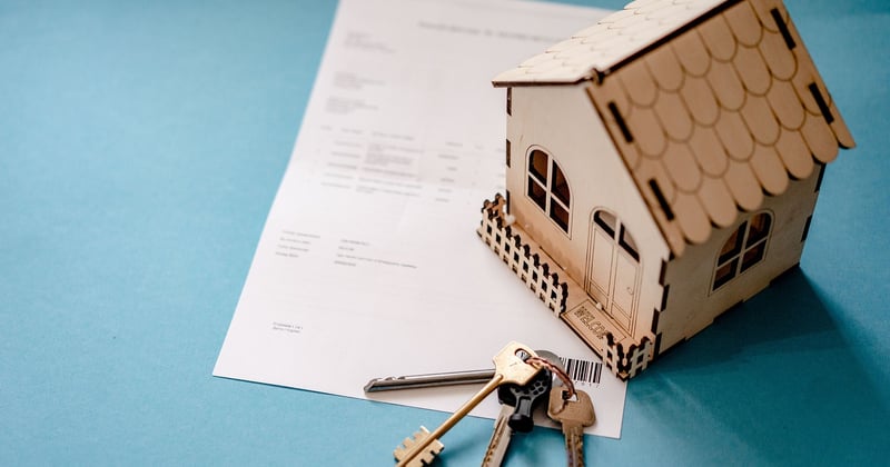 Hausse des taux crédit immobilier ralentit : faut-il enfin emprunter ?